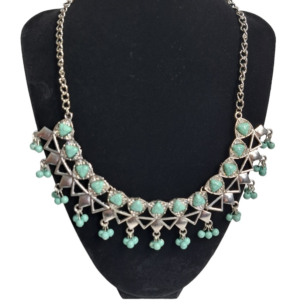 Women's Silver Tone Necklace Faux Turquoise Stones &‎ Clear Rhinestones 9.5 Inch